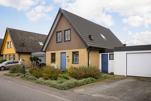 Radhus i Dalköpinge, Trelleborg, Skåne, Riggarevägen 34