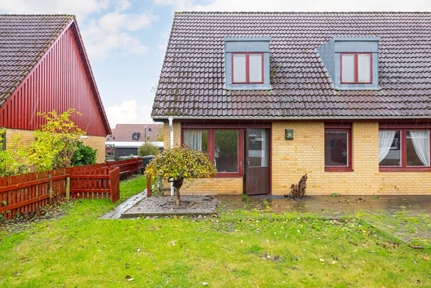 Radhus i Högalid, Trelleborg, Skåne, Högalids mittgränd 8