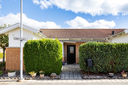 Bostadsrätt i Ystad, Skåne, Hallonstigen 3A