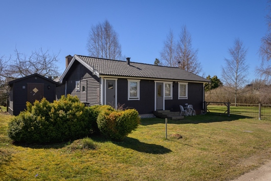 Villa i Trelleborg, Gislövs läge och Simremarken, Skåne, Altonavägen 10