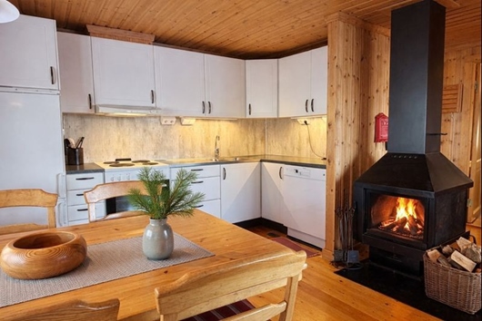 Fritidshus i Tänndalen, TÄNNDALEN, Jämtland, Härjedalen, Brf.Fjällsätern vecka 11, 34