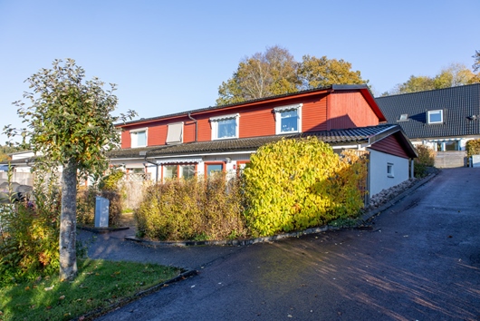 Radhus i Kållered, KÅLLERED, Västra Götaland, Mölndal, Högenvägen 100