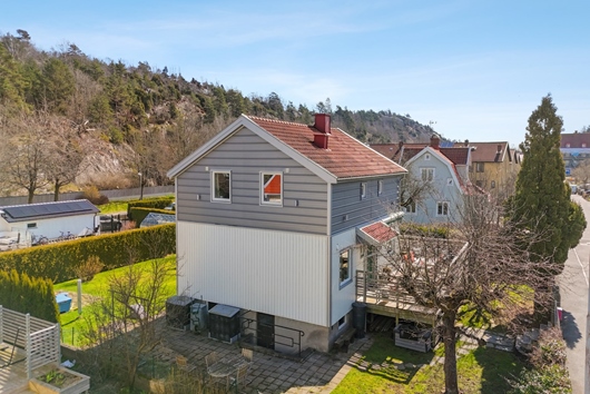 Villa i Toltorpsdalen, MÖLNDAL, Göteborg, Västra Götaland, Mölndal, Fässbergsgatan 55