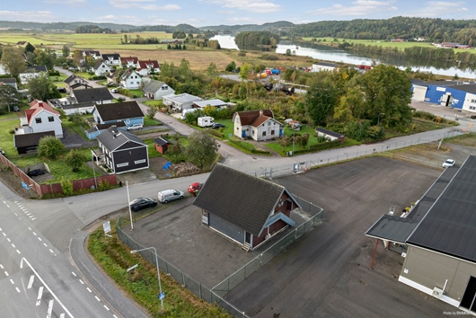 Villa i Lödöse, Västra Götaland, Lilla edet, Strandvägen 2A