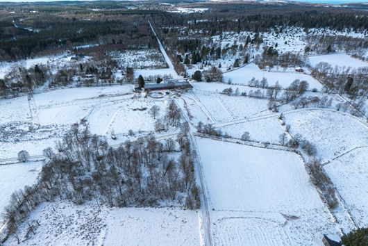 Gods och gårdar i Hulrugered, Båstad, Skåne, Gamla riksvägen 501