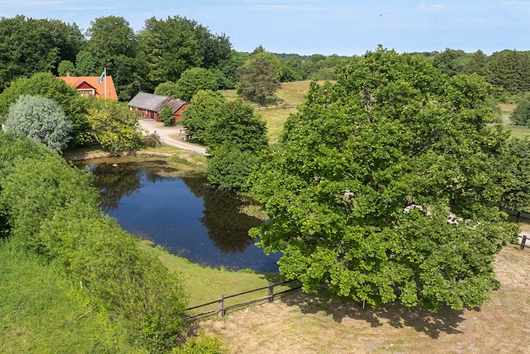 Gods och gårdar i Maglehem, Skåne, Kristianstad, Drakamöllans väg 24