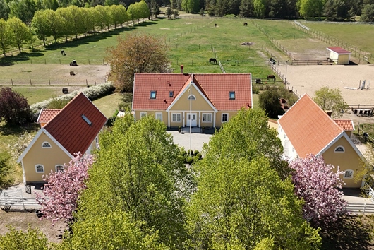 Gods och gårdar i Dösjebro, Skåne, Kävlinge, Hästgårdsvägen 6