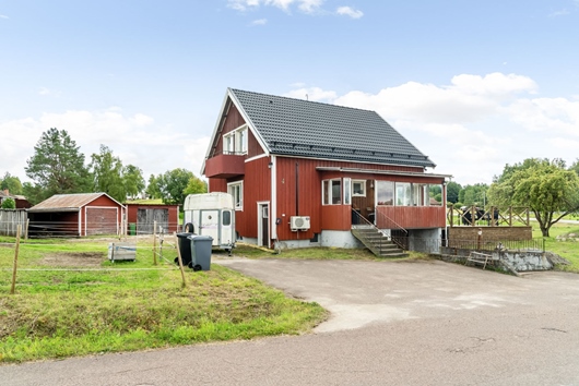 Villa i Änderåsen, Boda kyrkby, Gulleråsen, Dalarna, Rättvik, Änderåsen Bergslagsvägen 4