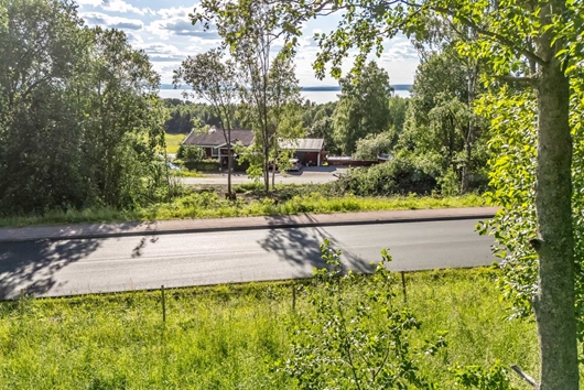 Gods och gårdar i Gärdebyn, Rättvik, Dalarna, efter Faluvägen