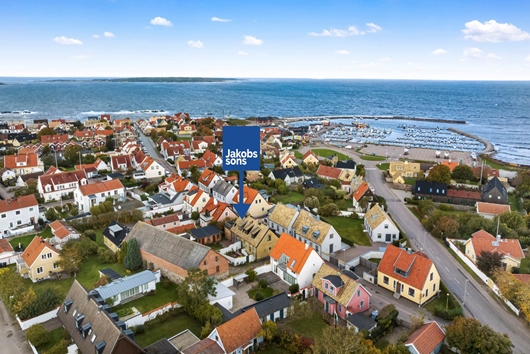 Radhus i Torekov, Skåne, Båstad, Storgatan 22