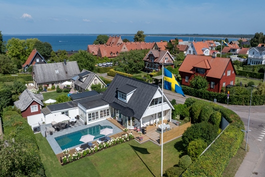 Villa i Båstad, Skåne, Ludvig Nobels allé 18