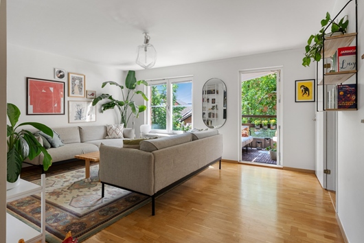 Bostadsrätt i Skarpnäck, Stockholm, Varmfrontsgatan 18