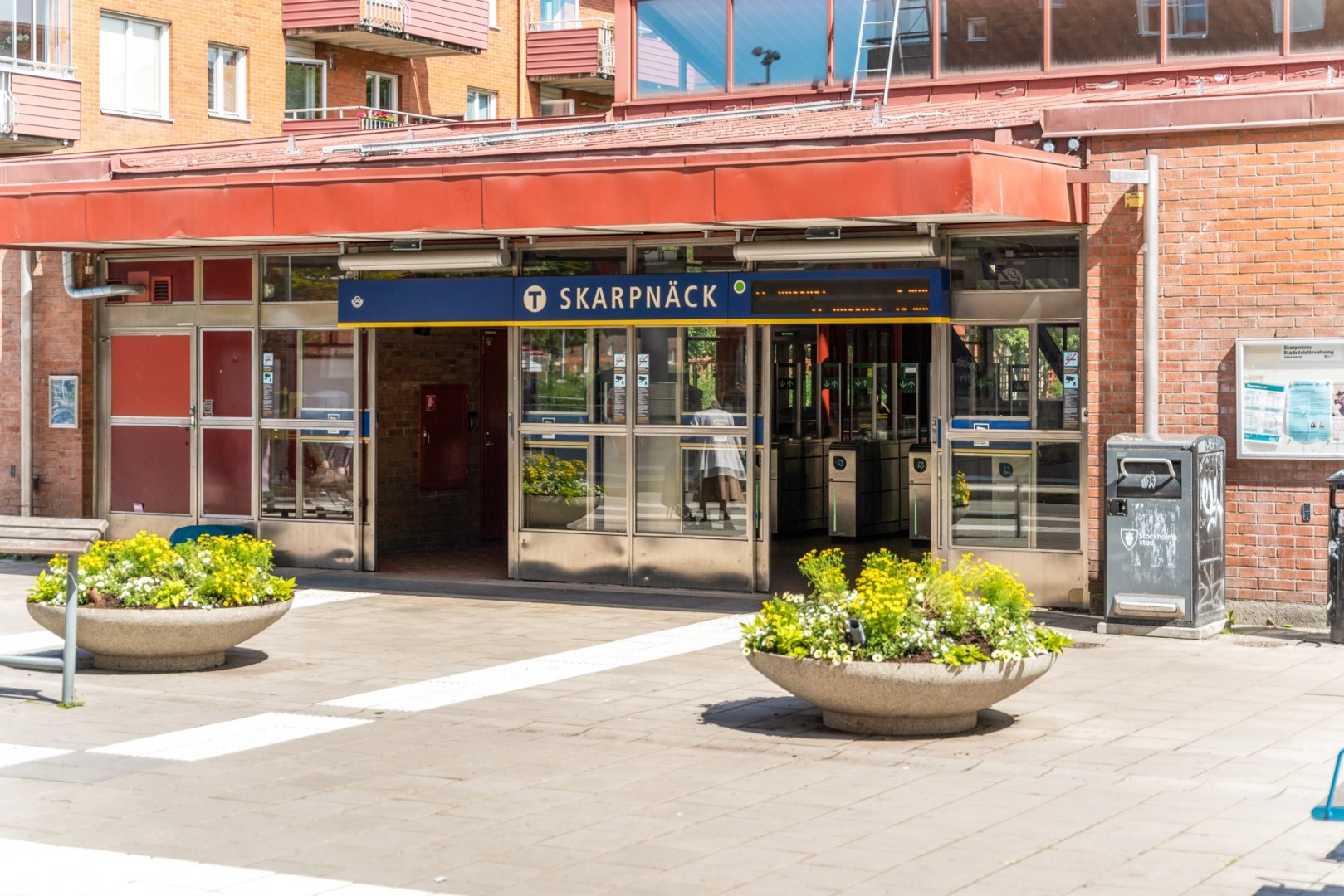 24