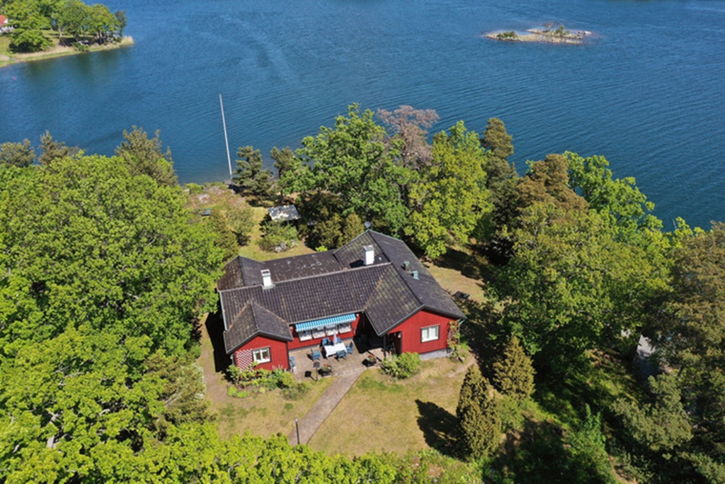 Övriga hus i Svärdsö, Nynäshamn, Sverige, Bergholmen 1
