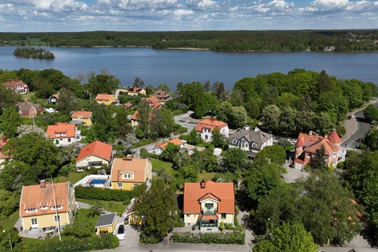 Villa i Abborrberget, Strängnäs, Södermanland, Samtingsgatan 22