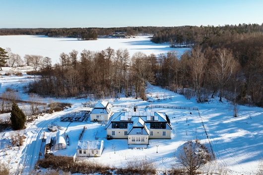 Villa i Strängnäs, Södermanland, Björsund 412