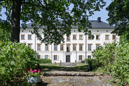 Bostadsrätt i Upplands-Bro, Kungsängen, Stockholm, Upplandsbro, Lennartsnäs Slott 1