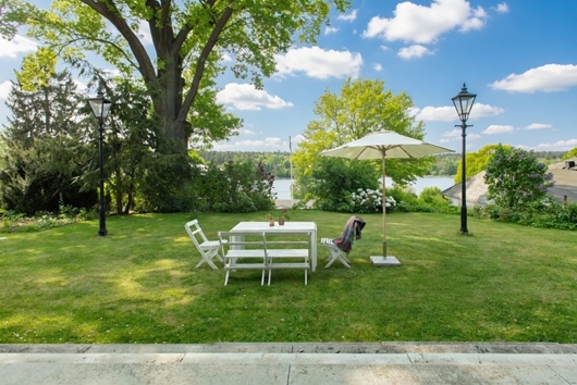 Villa i Mörby, Danderyd, Stockholm, Kevinge Strand 23A