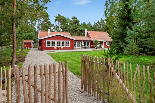 Villa i Ljungskogen, Höllviken, Ljunghusen, Skåne, Vellinge, Kråkbärsvägen 8