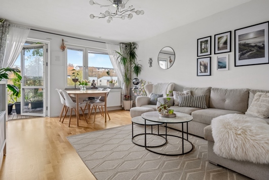 Bostadsrätt i Sätra, Skärholmen, Stockholm, Kungssätravägen 58