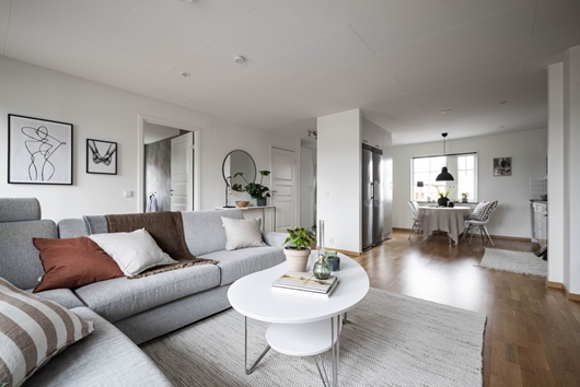 Bostadsrätt i Hallerna, Stenungsund, Västra Götaland, Ängsbacken 4D