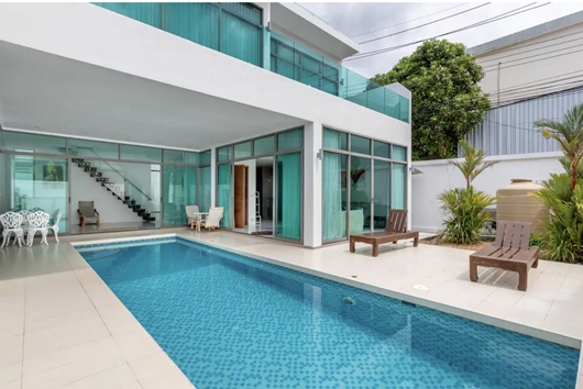 Villa i Kamala, Phuket, อำเภอกะท, Kamala Nathong House