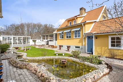 Villa i Edsberg, Sollentuna, Edsbergsvägen 13