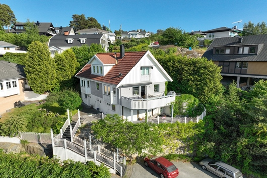 Villa i Hässelby Södra Villastad, Stockholm, Berghamnsbrinken 7