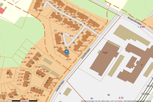 Radhus i Storvreta, Uppsala, Solstrålevägen 41