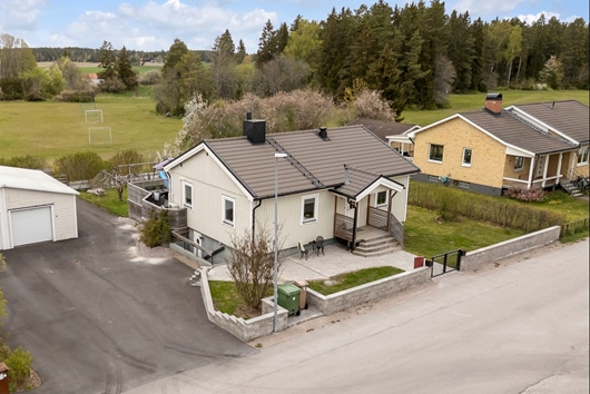 Villa i Storvreta, Uppsala, Rastvägen 4