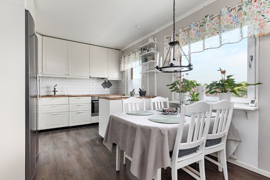 Bostadsrätt i Gimo, Uppsala, Östhammar, Stationsgatan 3 A