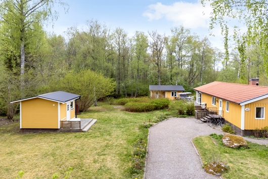 Fritidshus i Järlåsa, Uppsala, Strandsjövägen 40