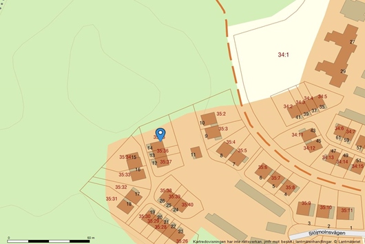 Radhus i Storvreta, Uppsala, Slöjmolnsvägen 14