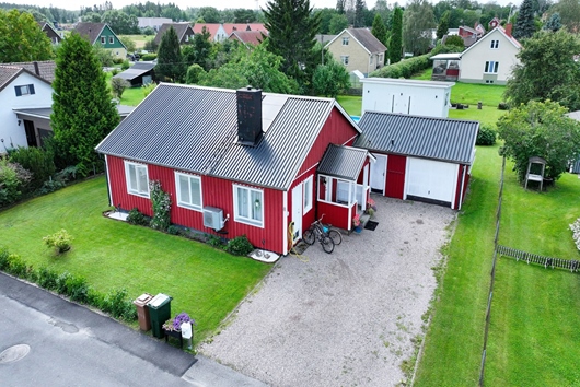 Villa i Östervåla, Uppsala, Heby, Telegatan 8