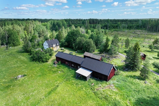 Villa i Harbo, Uppsala, Heby, Björsbo 111