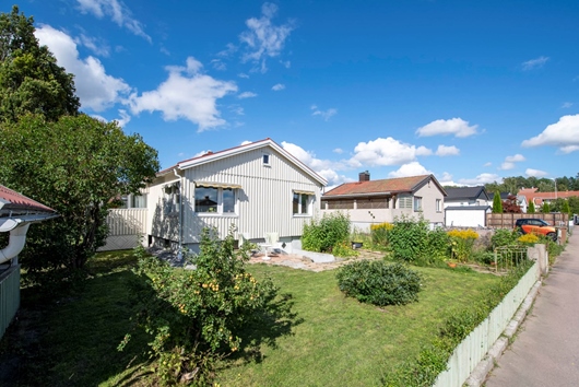 Villa i Vega, Västerås, Västmanland, Talgoxvägen 14