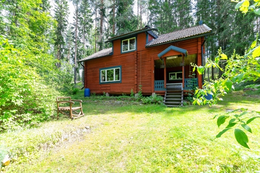 Villa i Österfärnebo, Gävleborg, Sandviken, Littersbovägen 15