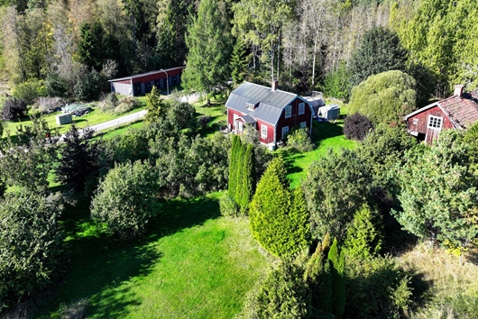 Villa i Järlåsa, Uppsala, Östfora 21