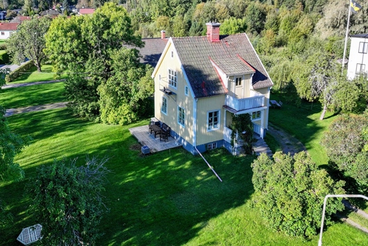 Villa i Östervåla, Uppsala, Heby, Hovsvägen 7