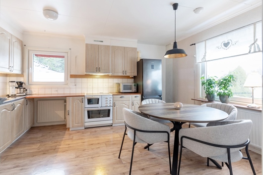 Villa i Östervåla, Uppsala, Heby, Bergsgatan 2