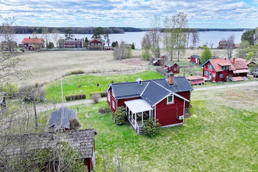 Villa i Östa, Tärnsjö, Uppsala, Heby, Norrvretsvägen 10