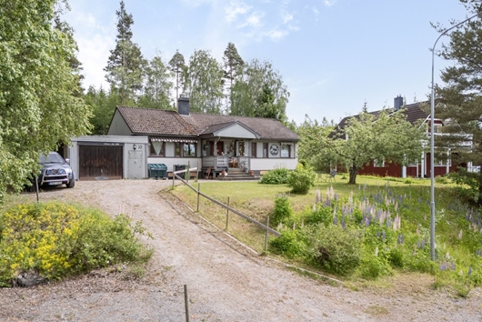 Villa i Östavall, Haverö distrikt, Västernorrland, Ånge, Syrenvägen 10