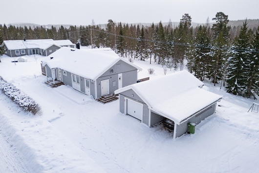 Villa i Juniskär, Kvissleby, Njurunda distrikt, Skottsund, Västernorrland, Sundsvall, Juniskärsvägen 114