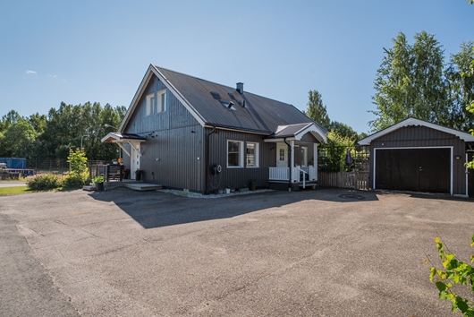 Villa i Skönsberg, Sundsvall, Västernorrland, Götgatan 32