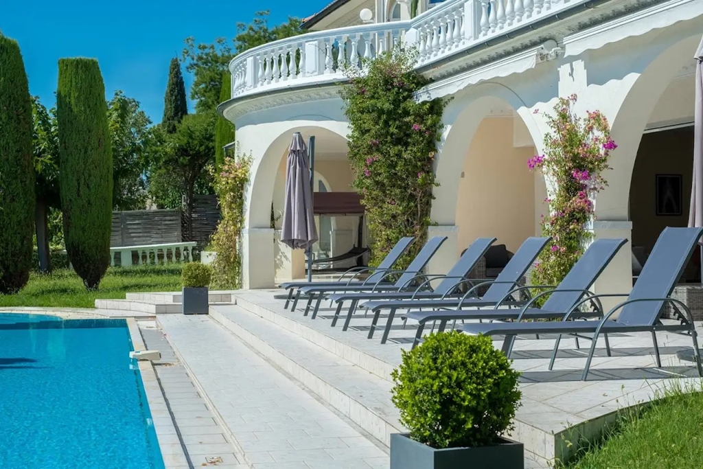 Villa i Franska Rivieran, Mandelieu, Frankrike, Mandelieu