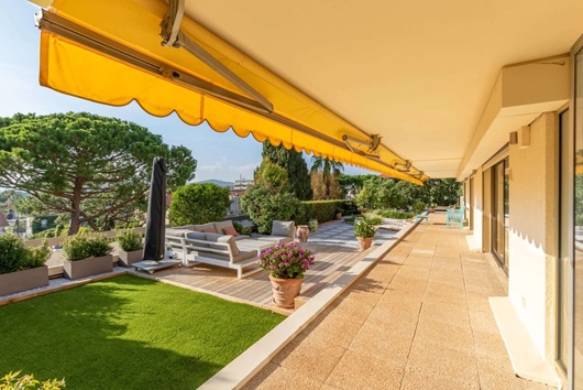 Bostadsrätt i Franska Rivieran, Juan les pins, Antibes, Provencealpescote dazur, Alpesmaritimes, Juan les Pins