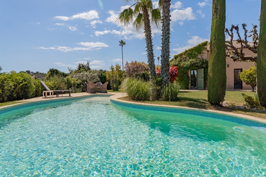 Villa i Provence-Alpes-Côte d'Azur, Valbonne, Provencealpescote dazur, Alpesmaritimes, 06560 Valbonne, Frankrike