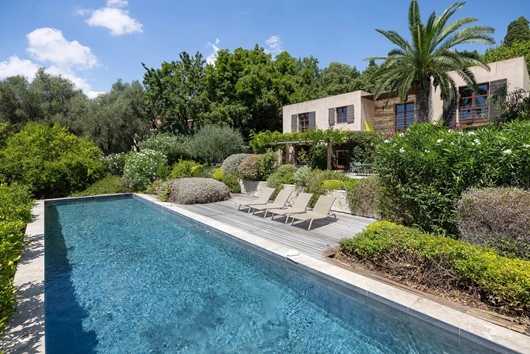 Villa i Provence-Alpes-Côte d'Azur, Chateauneufgrasse, Provencealpescote dazur, Alpesmaritimes, 06740 Châteauneuf-Grasse, Fran