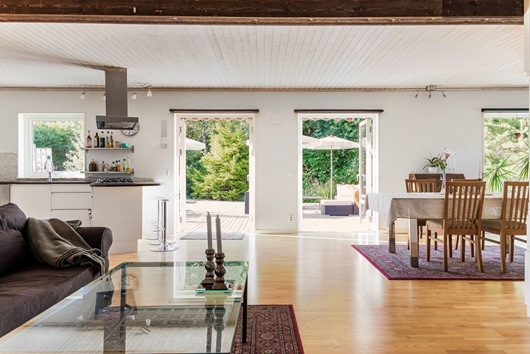 Villa i Färentuna, Stockholm, Ekerö, Solbergavägen 18