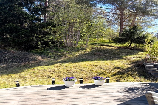 Radhus i Skogås, Stockholm, Huddinge, Rapsodivägen 240